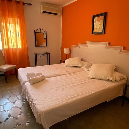Hostal Los Arcos 贝赫尔-德拉弗龙特拉 外观 照片